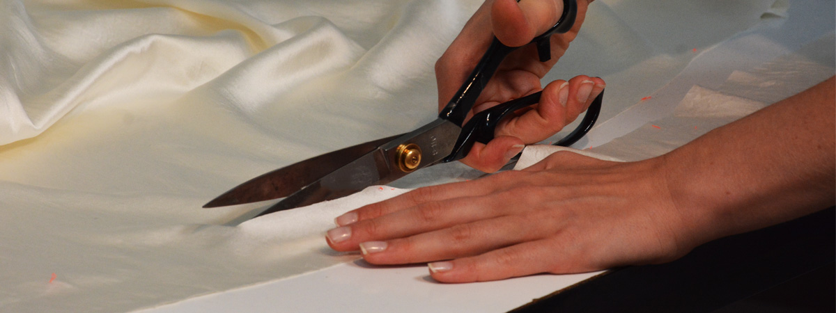 CUTTING DONE BY HAND IN THE MOST DELICATE CASES 